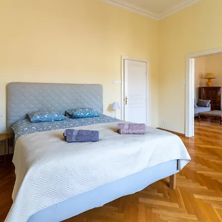 Luster I Obrazow Appartement Varsovie
